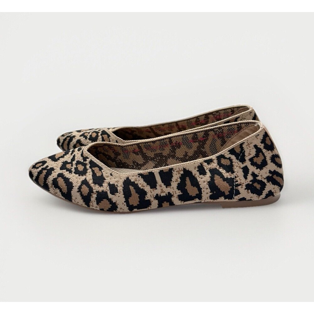 Skechers Womens 8.5 Cleo Claw-Some Ballet Flats Leopard Fabric Pointed Shoes